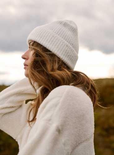 Шапка Z-CZ-4807 WHITE