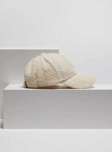 Шапка Z-CZ-4216 OFF WHITE