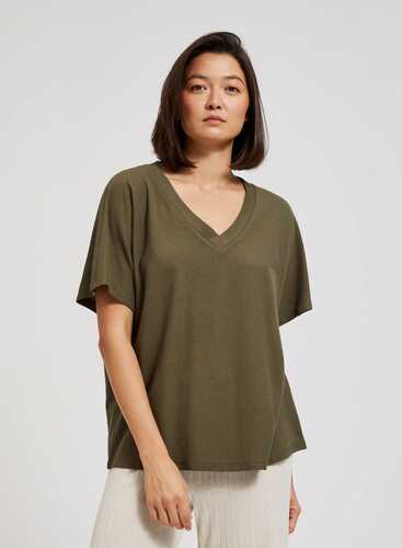 Футболка лакоста L-TS-4404 D.OLIVE 